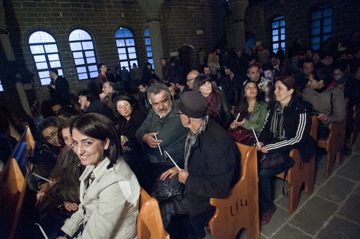 Yervant Baret Manok'un  anısına: Çok-kimlikli bir dünya vatandaşı
